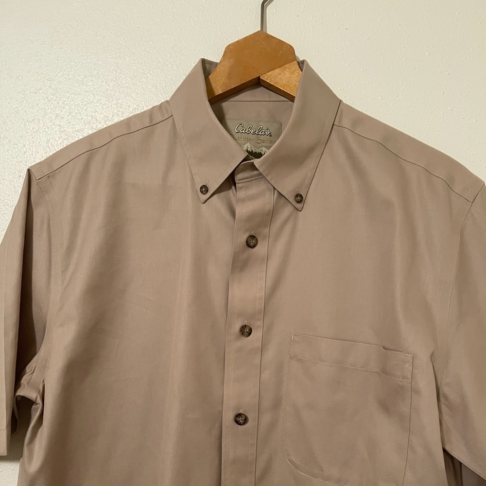 Cabela's Outfitter Series Men's M Khaki Short Sleeve Button Up Shirt New No Tags